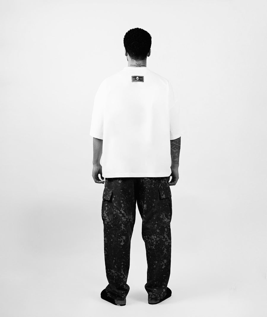 Minimal K. WHITE